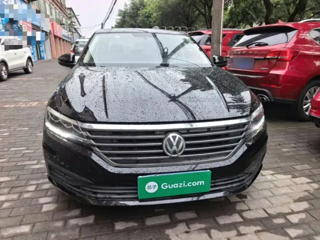 Volkswagen Lavida — Фото автомобиля 2