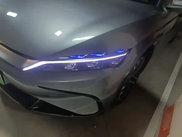 BYD Han — Фото автомобиля 23