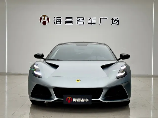 Lotus Emira — Фото автомобиля 2