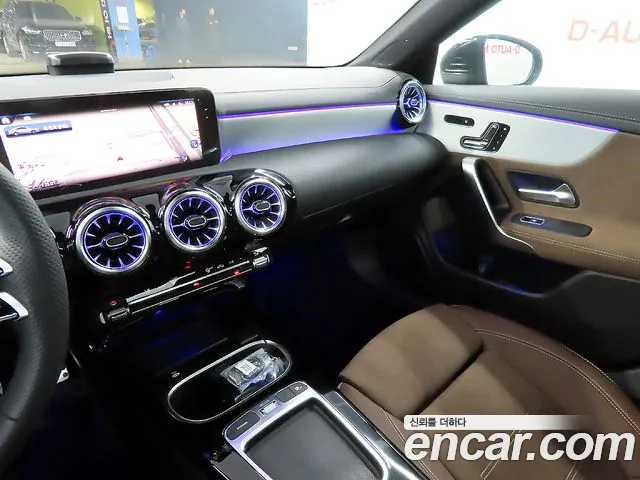 Mercedes-Benz CLA-Class — Фото автомобиля 12
