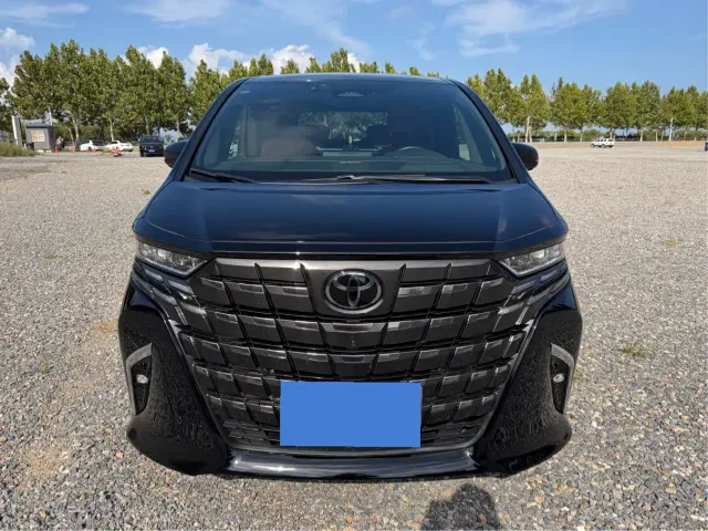 Фотография автомобиля — Toyota Alphard