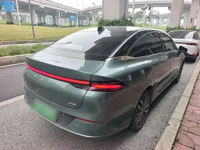 Xpeng P5 — Фото автомобиля 6