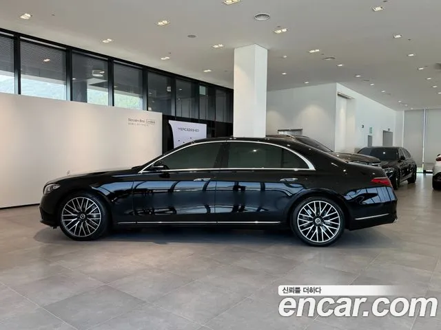 Mercedes-Benz S-Class — Фото автомобиля 8