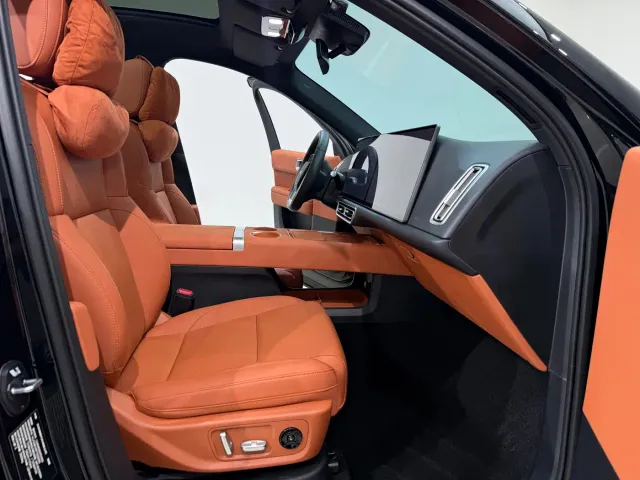 Li Auto L6 — Фото автомобиля 12