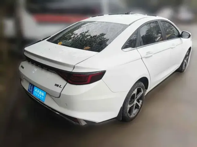 Geely Emgrand L 2022 1.4T CVT Flagship — Фото автомобиля 2