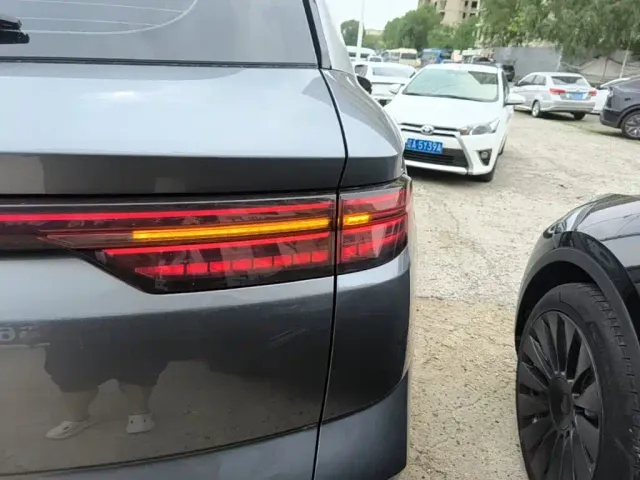 BYD Song Pro — Фото автомобиля 23