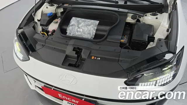Hyundai Ioniq6 Long Range AWD — Фото автомобиля 6