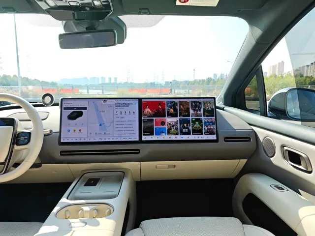 Li Auto i6 — Фото автомобиля 14