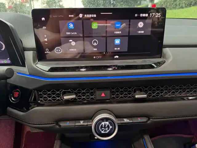 Honda Accord — Фото автомобиля 10