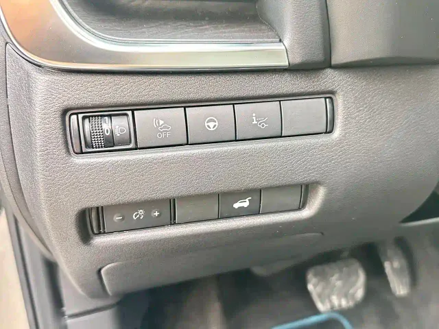 Nissan X-Trail — Фото автомобиля 12