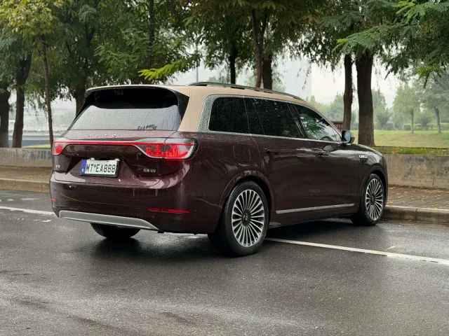 Aito M9 — Фото автомобиля 7