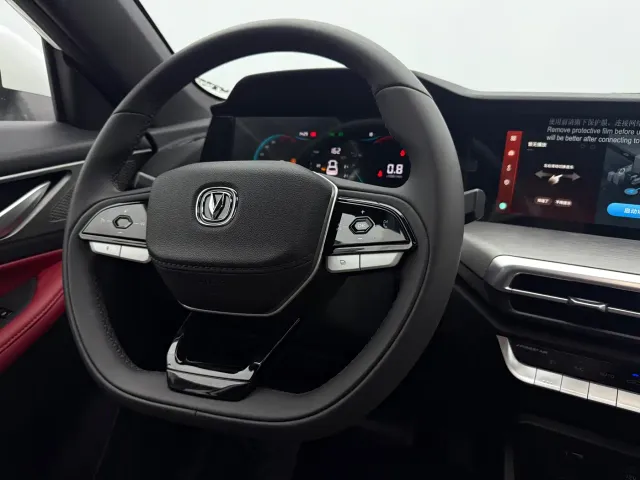 Changan CS35 Plus — Фото автомобиля 11