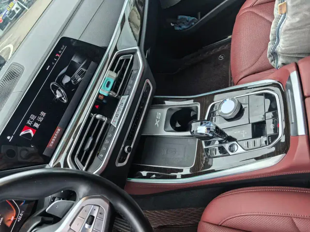 BMW X5 — Фото автомобиля 15