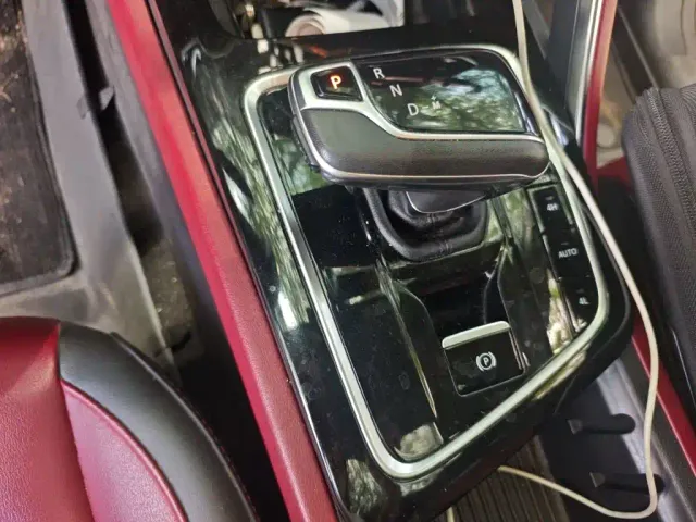 Maxus T90 — Фото автомобиля 6