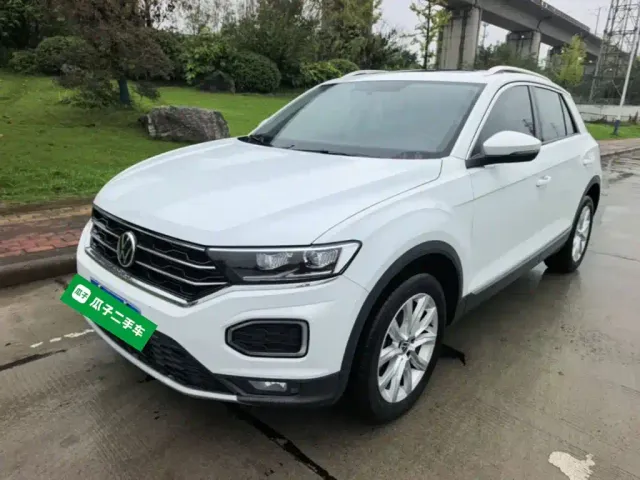 Фотография автомобиля — Volkswagen T-Roc