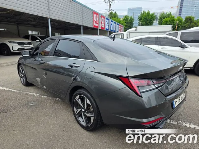 Hyundai AVANTE Avante (CN7) — Фото автомобиля 6