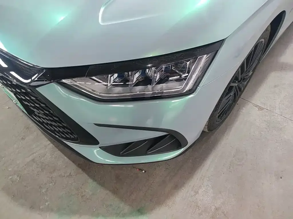 BYD Han 2022 DM-i 121KM Premium Edition — Фото автомобиля 17