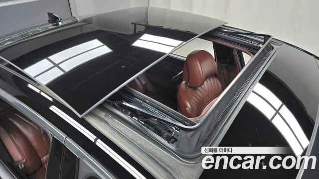 Genesis G90 Бензин 3.5 турбо AWD — Фото автомобиля 18