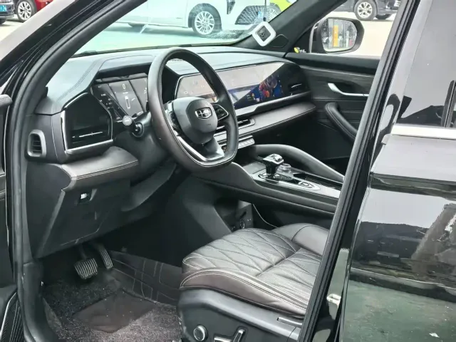 Geely Xingyue L — Фото автомобиля 6