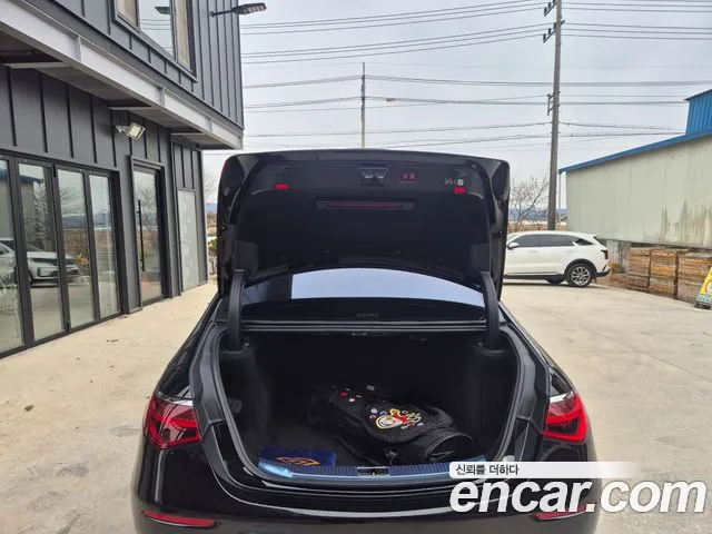 Mercedes-Benz S-Class W223 — Фото автомобиля 14