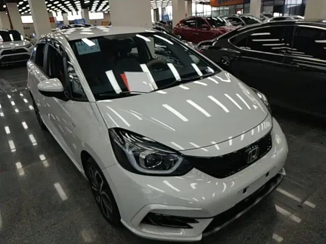 Honda LIFE 2021 1.5L CVT SPORT Heartbeat Edition — Фото автомобиля 3