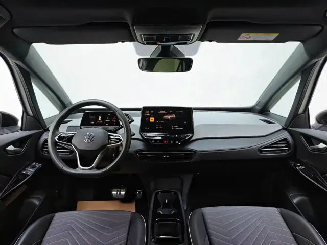 Volkswagen ID.3 — Фото автомобиля 11