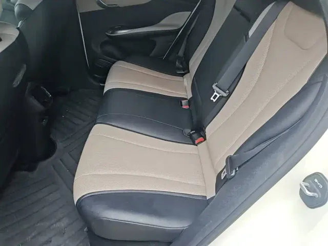 BYD Dolphin — Фото автомобиля 16