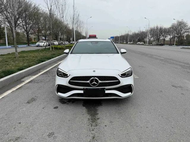 Mercedes-Benz C-Class — Фото автомобиля 2