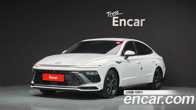 Фотография автомобиля — Hyundai Sonata DN8