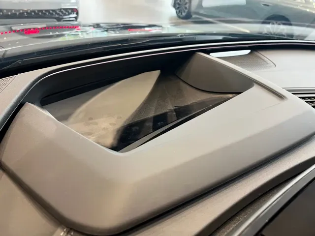 Audi A6L e-tron — Фото автомобиля 8