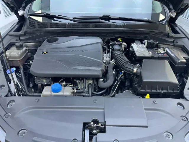 Changan Eado — Фото автомобиля 21