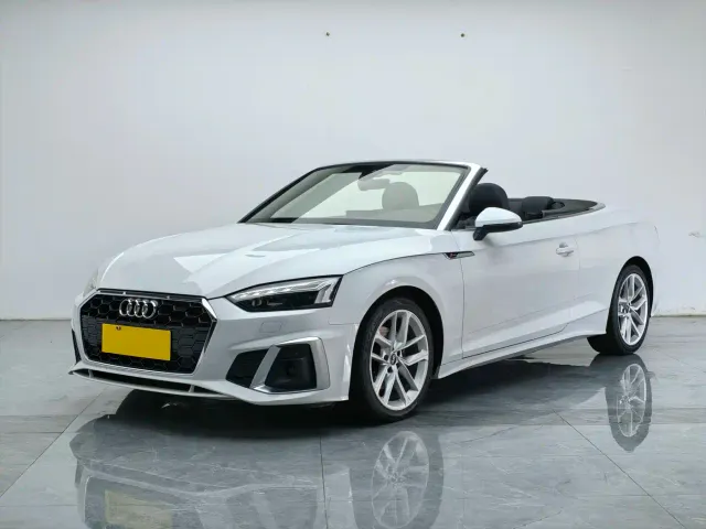 Фотография автомобиля — Audi A5