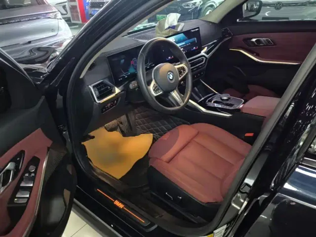 BMW i3 — Фото автомобиля 15