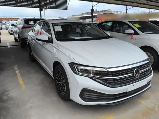 Volkswagen Sagitar — Фото автомобиля 3