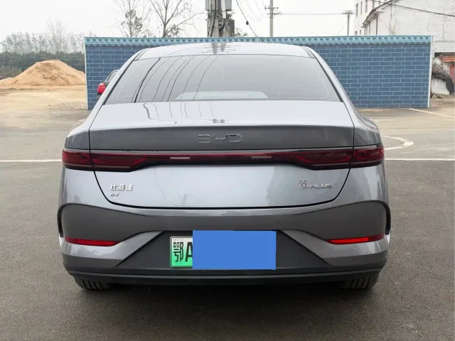 BYD Qin PLUS — Фото автомобиля 5