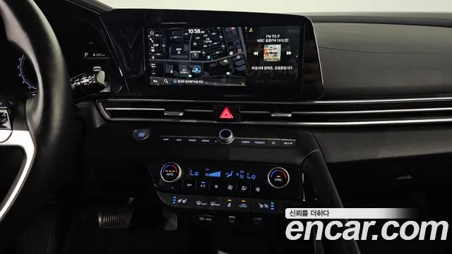 Hyundai Avante CN7 — Фото автомобиля 14