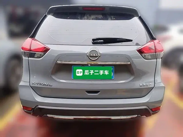 Nissan X-Trail — Фото автомобиля 7
