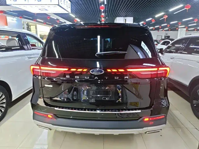 Ford Territory — Фото автомобиля 5