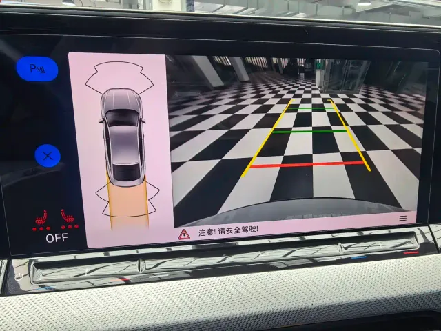 Volkswagen Lamando — Фото автомобиля 18