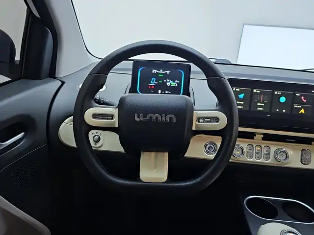 Changan Lumin — Фото автомобиля 15
