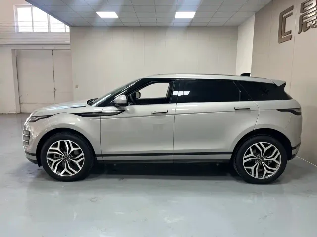 Land Rover Range Rover Evoque — Фото автомобиля 7