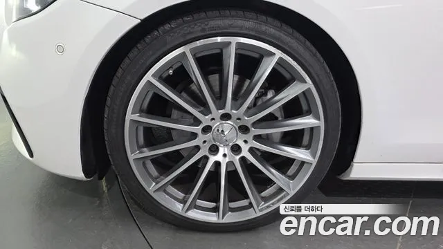 Mercedes-Benz E-Class W213 — Фото автомобиля 5