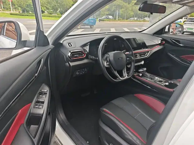 Changan Oushang X5 — Фото автомобиля 15