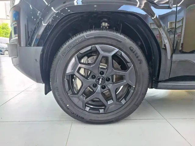 BYD FangChengBao Titanium 7 — Фото автомобиля 11