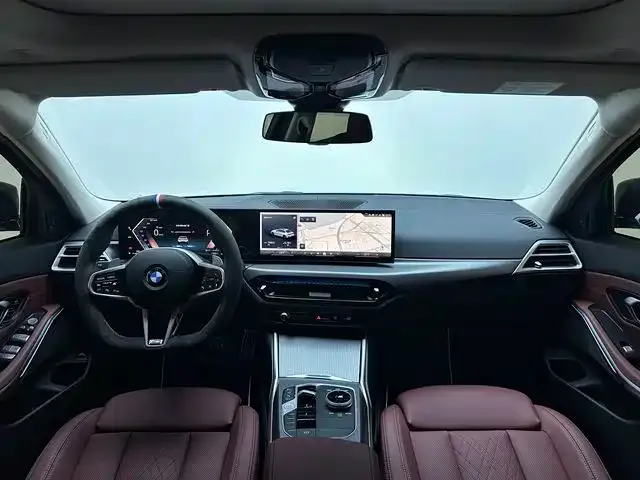 BMW 3 Series — Фото автомобиля 9