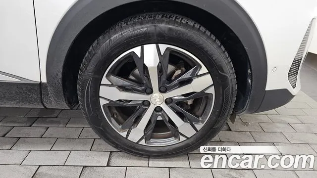 Peugeot 3008 — Фото автомобиля 14