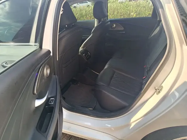 Chery Arrizo 8 — Фото автомобиля 5