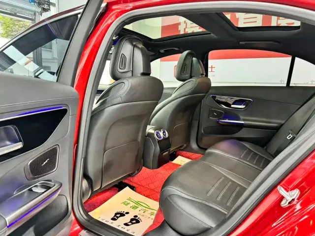 Mercedes-Benz C-Class — Фото автомобиля 8