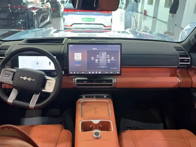 BYD FangChengBao Titanium 7 — Фото автомобиля 11