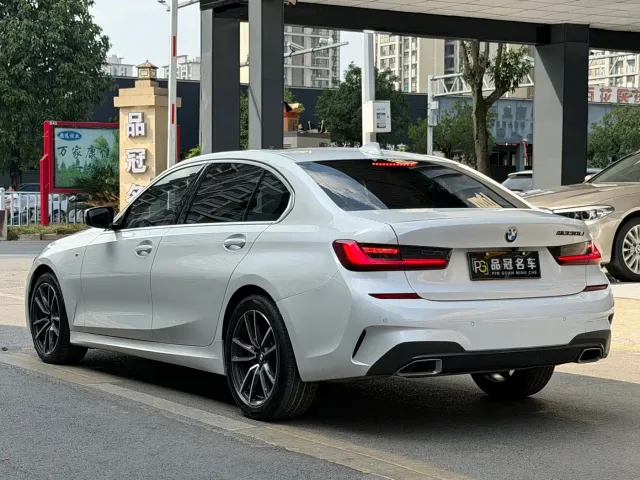 BMW 3 Series — Фото автомобиля 7
